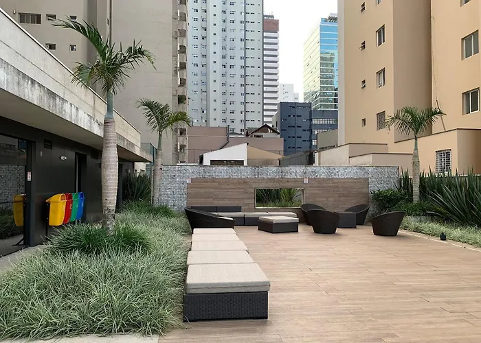 Apartamentos sofisticados no coração do Batel